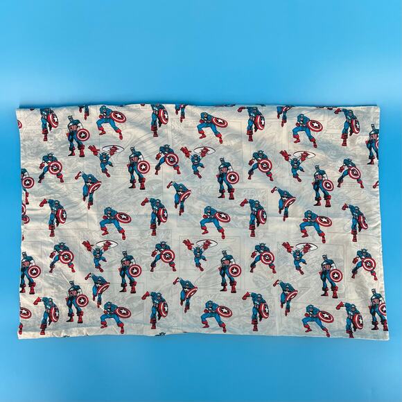 Captain America Pottery Barn Kids pillowcase - Picture 7 of 7